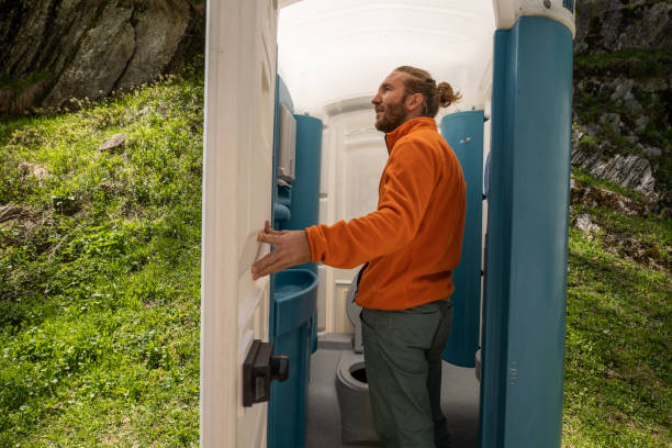 Best Portable restroom trailer rental  in Olney, TX